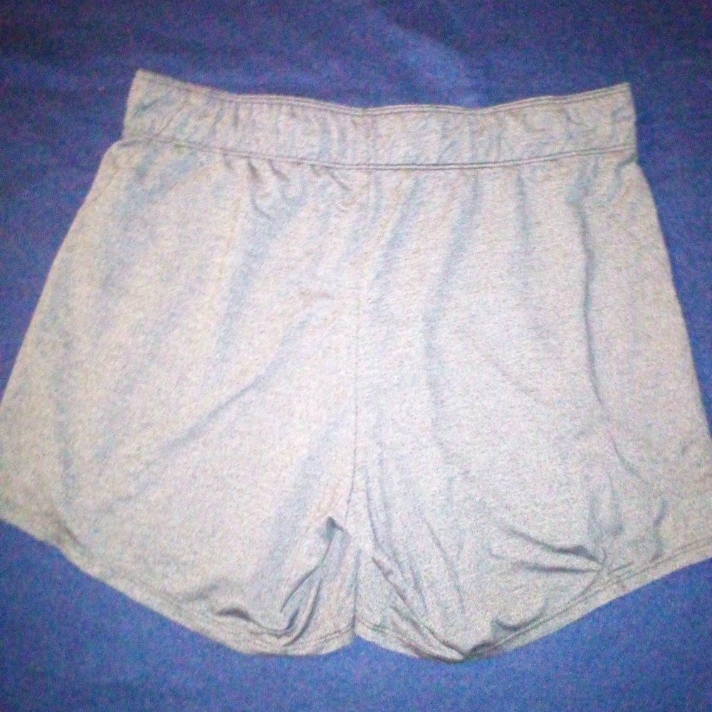 Shorts - Picture 2 of 2